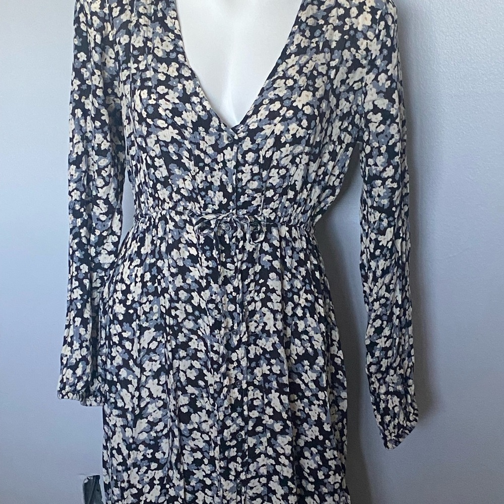Billabong Floral Long Sleeve Dress in Black and Cream